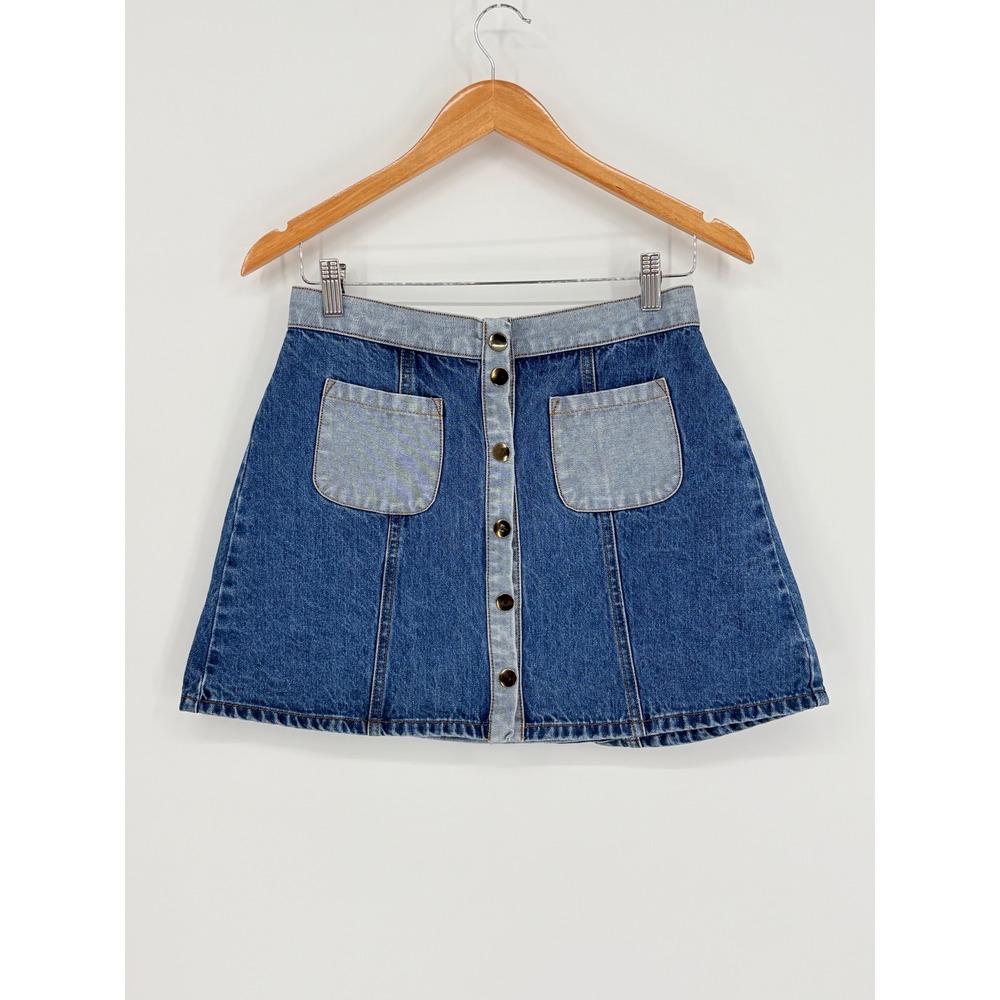 BDG Urban Outfitters Two Tone Denim Mini Skirt Size 6 Colorblock Button Front - Picture 2 of 9